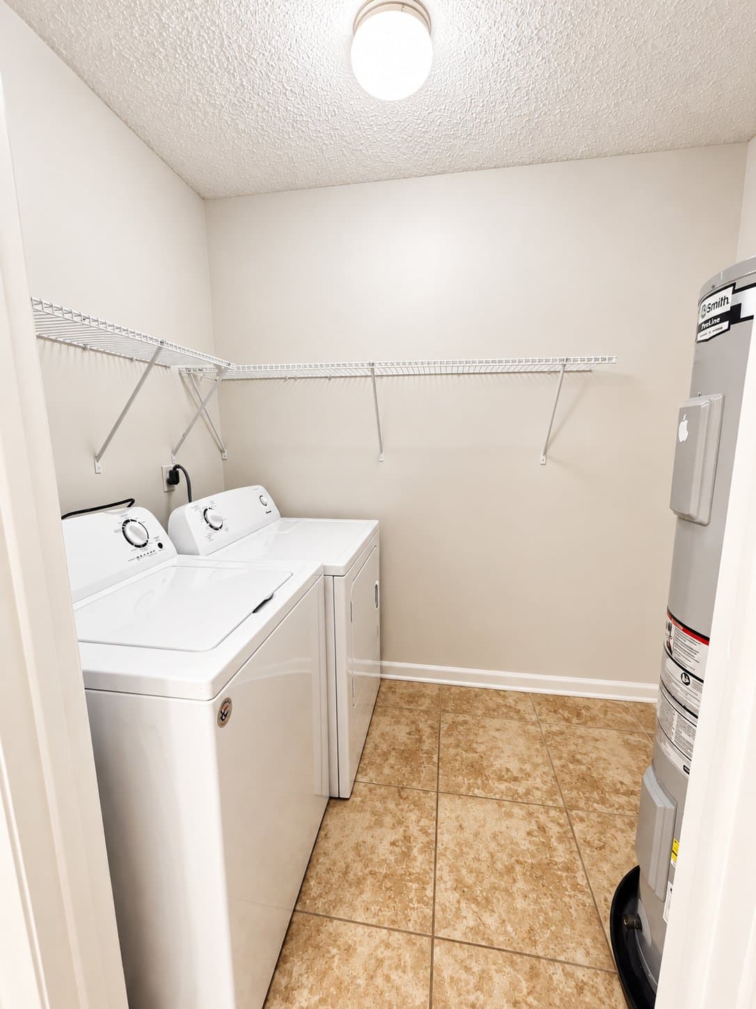 Tampa Townhome: 2572 Monica Ct