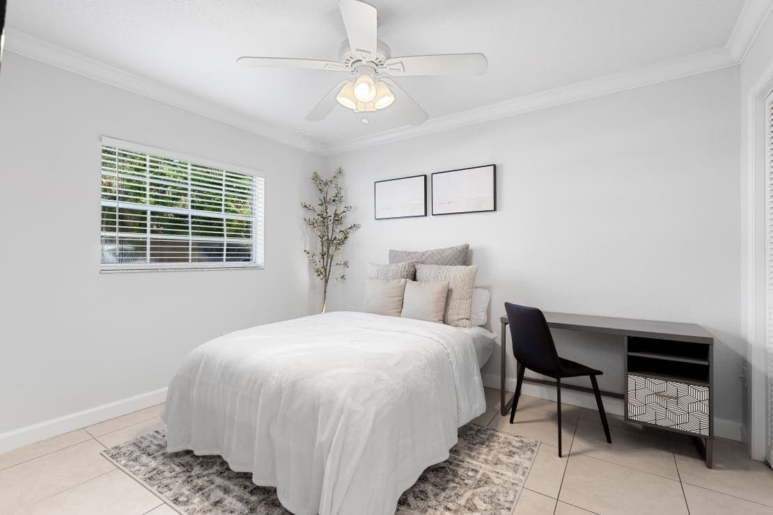 Tampa Apartment: 3215 W Swann Ave