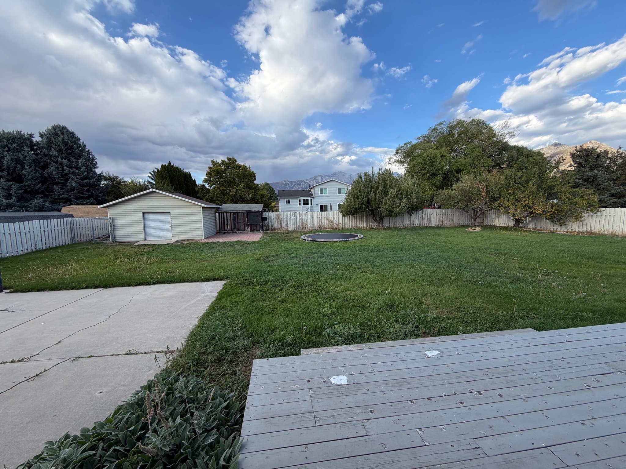 Highland House: 5442 W 10030 N