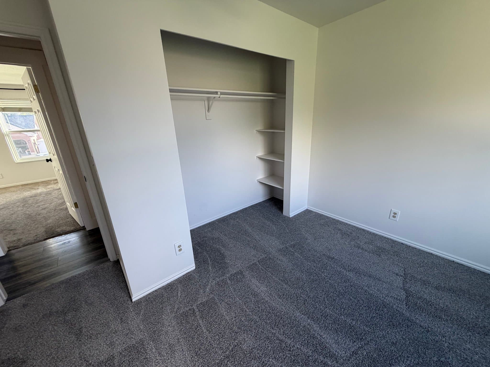 Highland House: 5442 W 10030 N