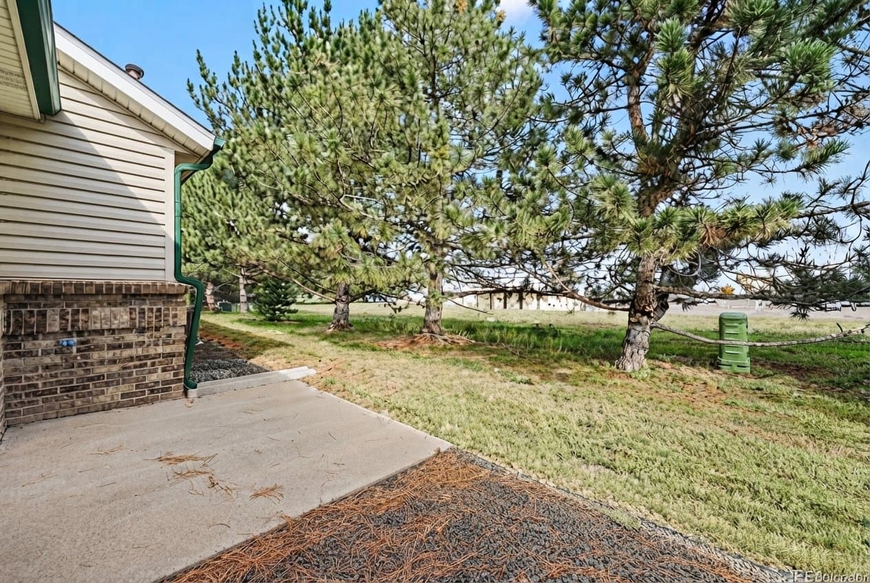 Brighton Townhome: 2514 E Egbert St