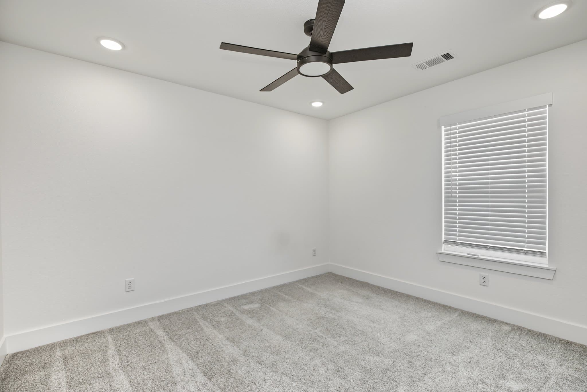 Springdale House: 4750 Cowboy St