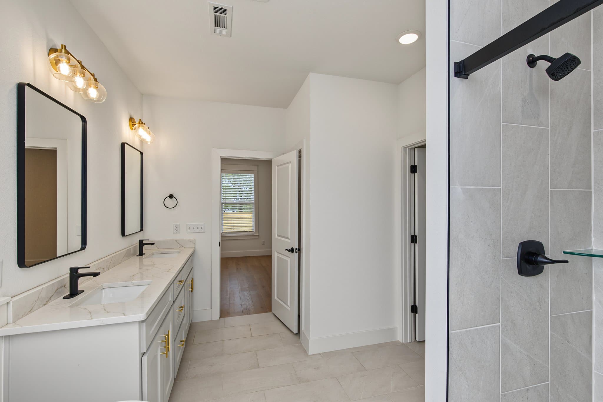 Springdale House: 4750 Cowboy St