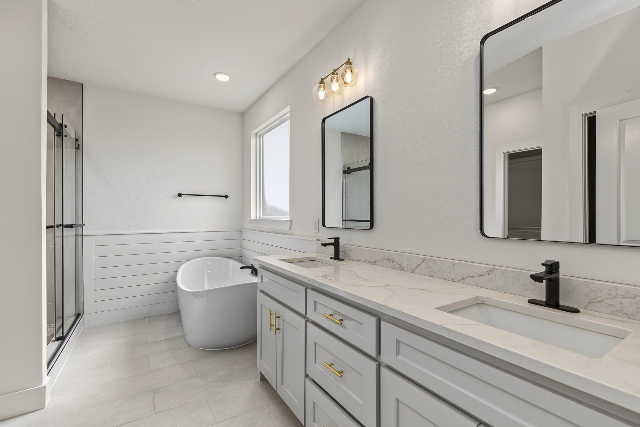 Springdale House: 4750 Cowboy St