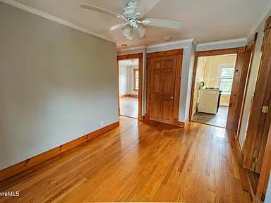 Adams Apartment: 103 Commercial St