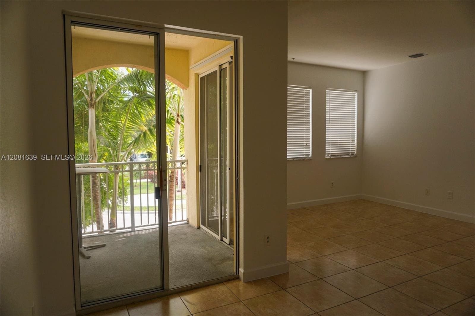 Miami Condo: 10242 NW 7th St