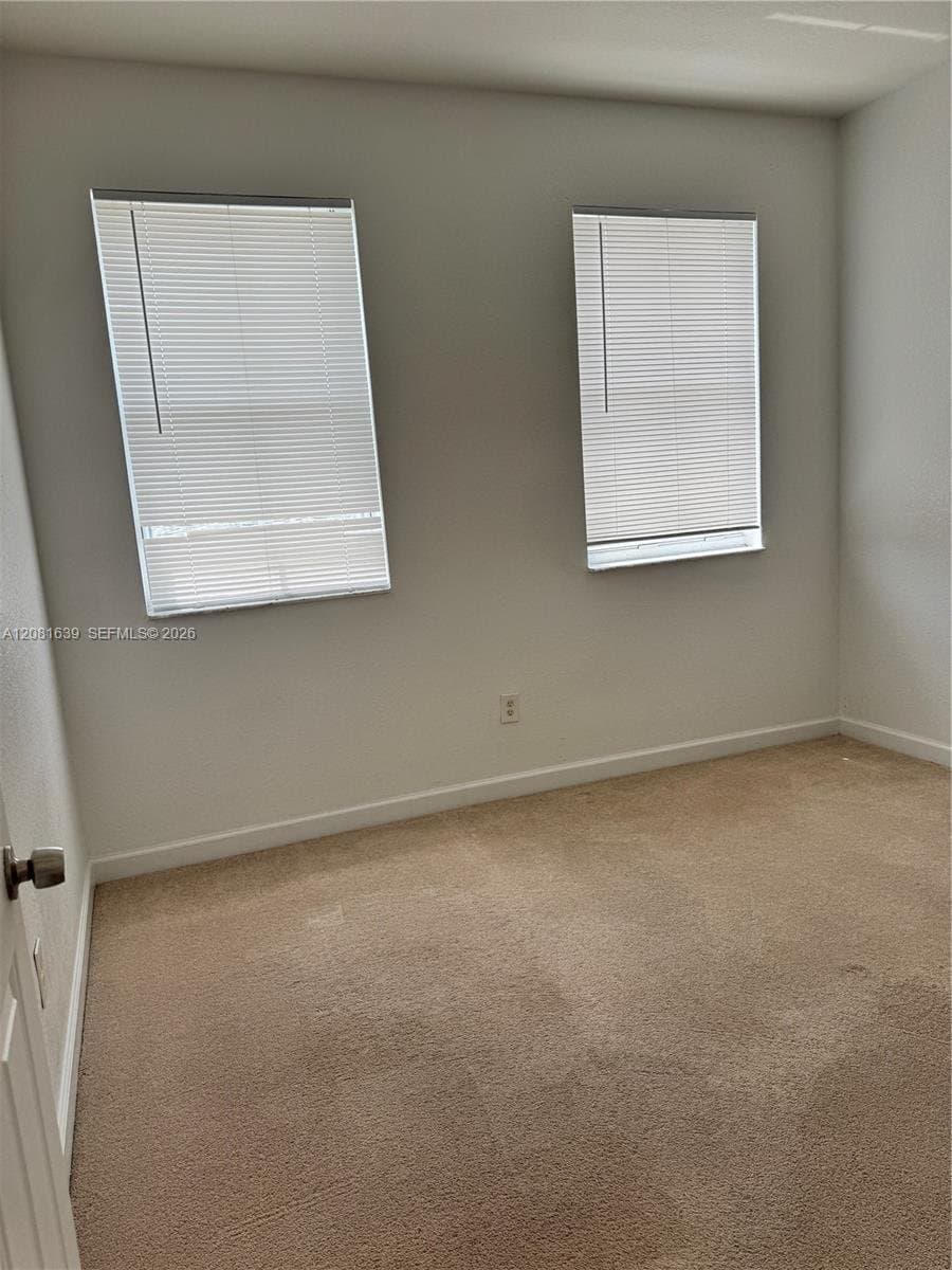 Miami Condo: 10242 NW 7th St