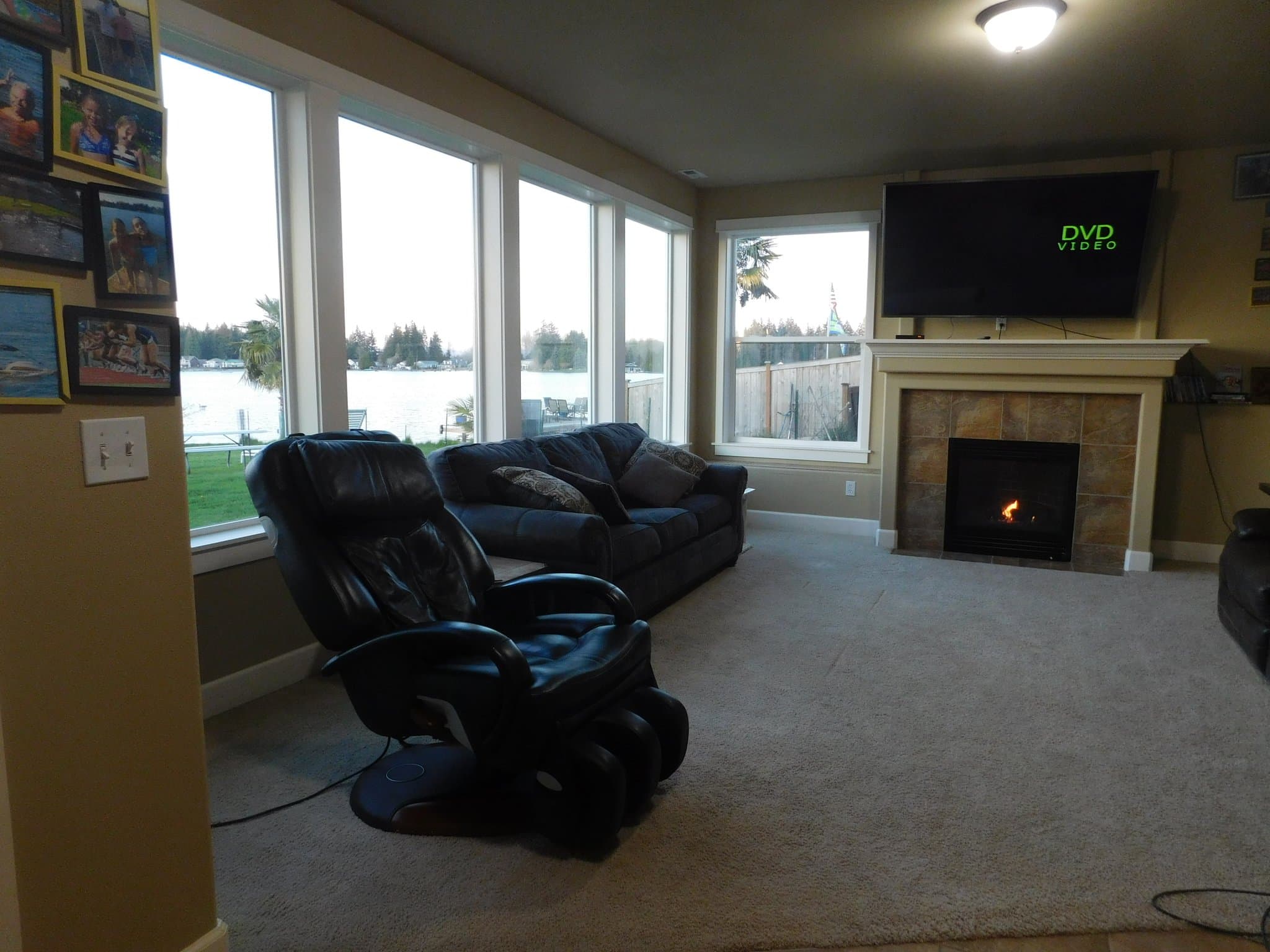 BONNEY LAKE House: 20838 60th Street East