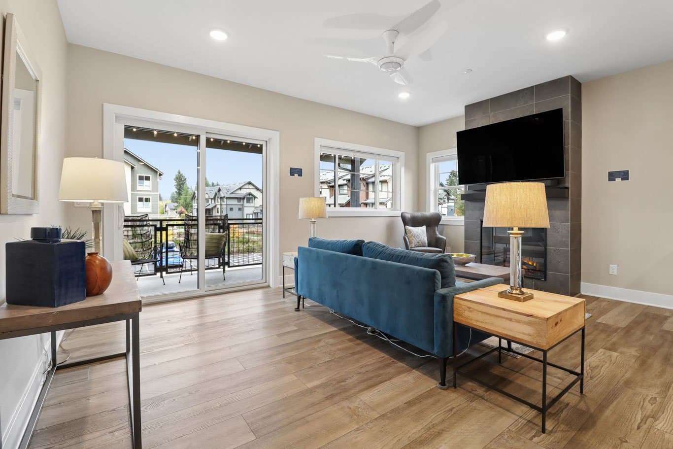 North Bend Townhome: 1906 SE 12th St
