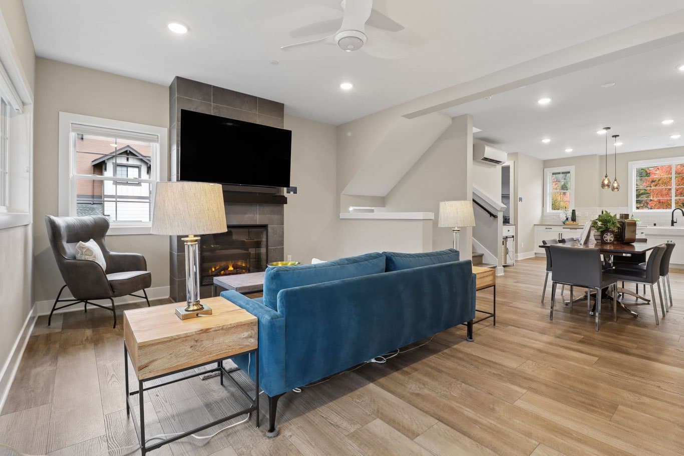 North Bend Townhome: 1906 SE 12th St