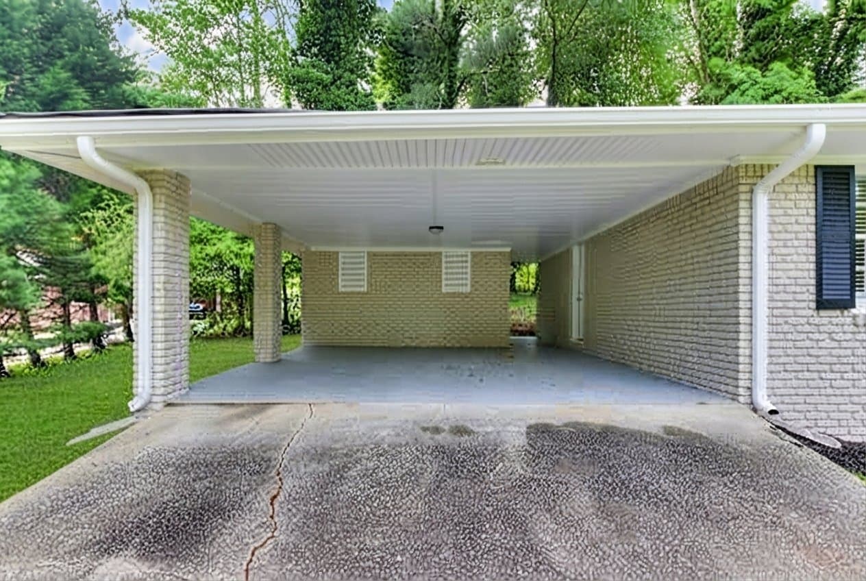 Dallas House: 8618 Flicker Ln,