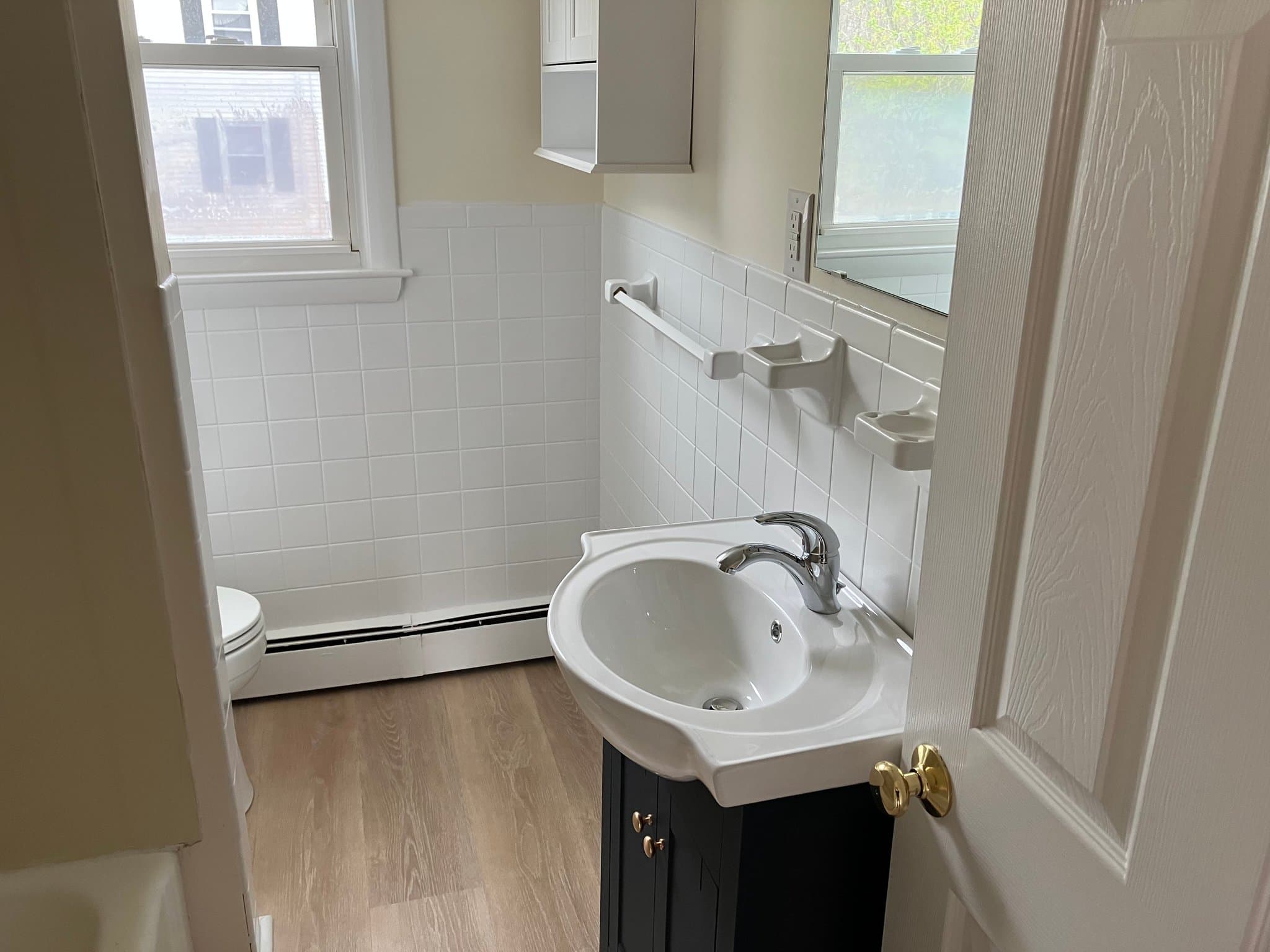 Milford Apartment: 15 Kellett Dr Unit 9