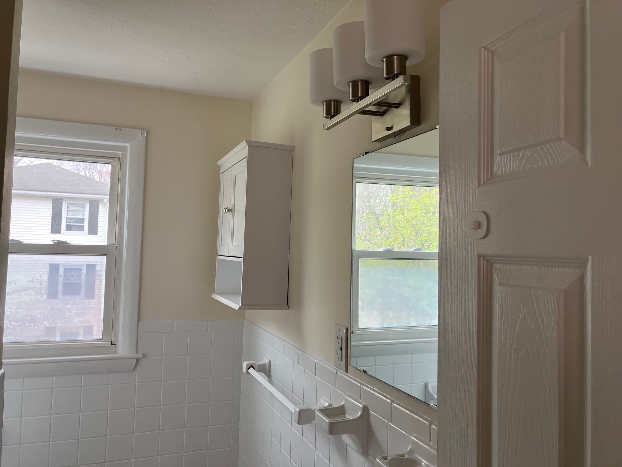Milford Apartment: 15 Kellett Dr Unit 9