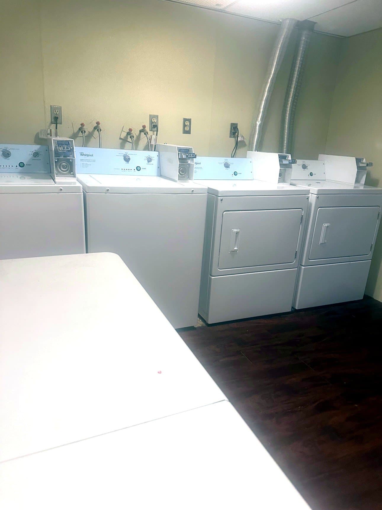 Lowell Apartment: 215 Mammoth Rd