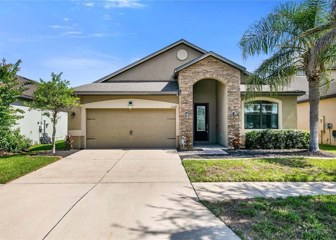 Riverview House: 12514 Ballentrae Forest Dr