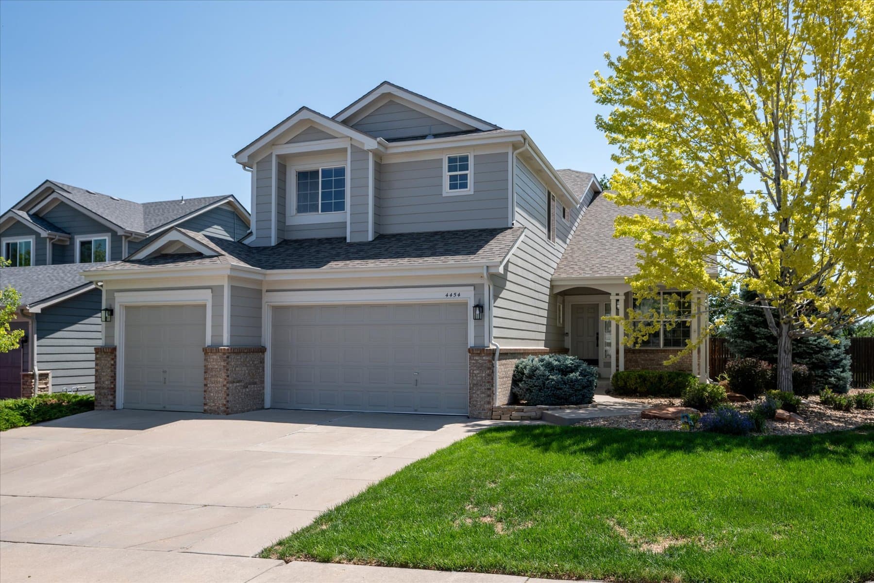 Aurora House: 4454 S Himalaya Cir