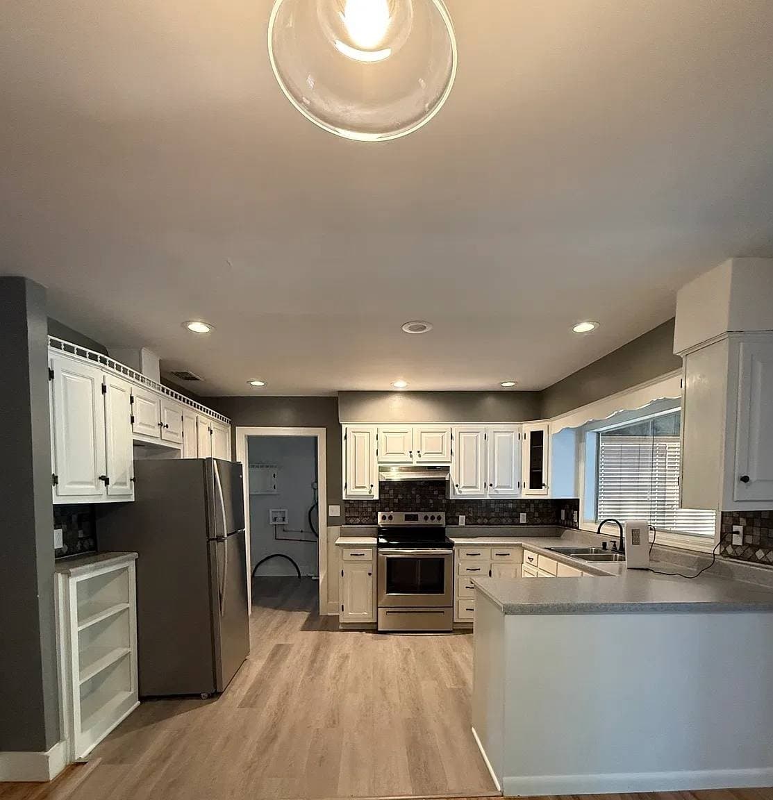 Murfreesboro House: 1504 Harrison Rd