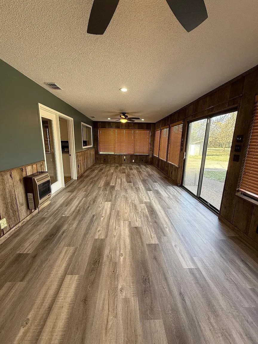 Murfreesboro House: 1504 Harrison Rd