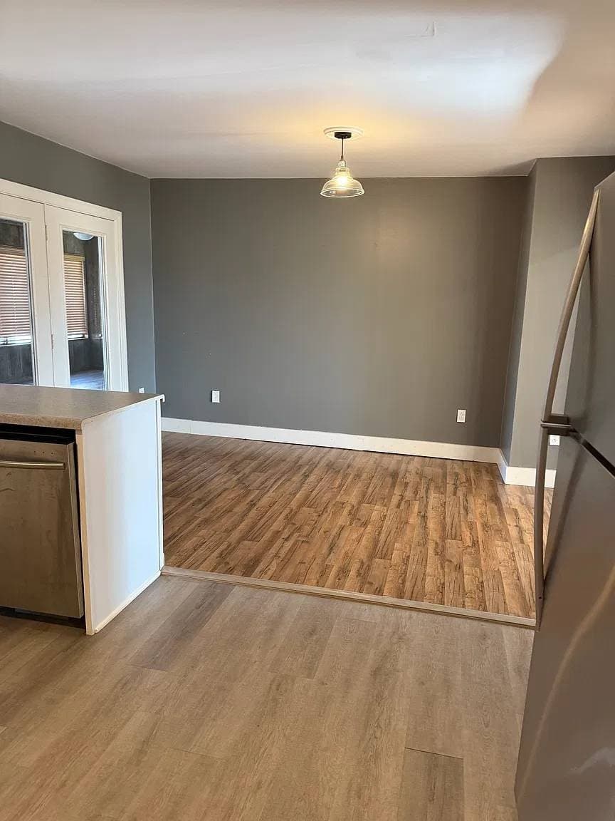 Murfreesboro House: 1504 Harrison Rd