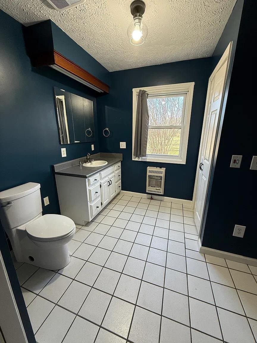 Murfreesboro House: 1504 Harrison Rd