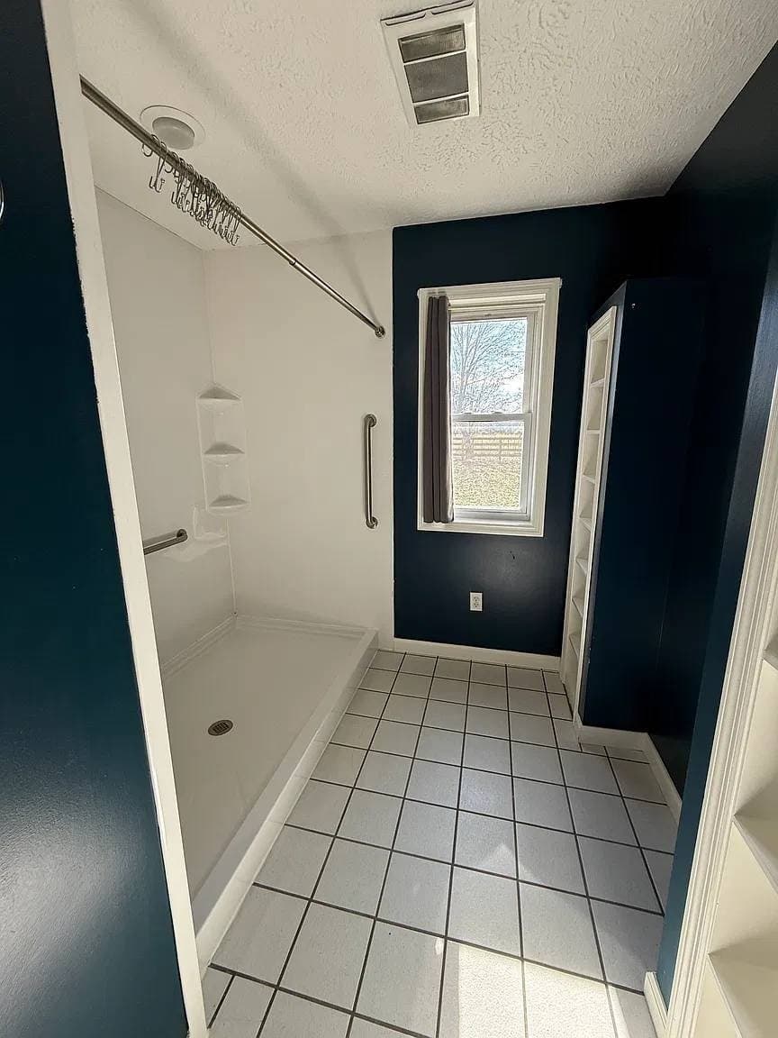 Murfreesboro House: 1504 Harrison Rd