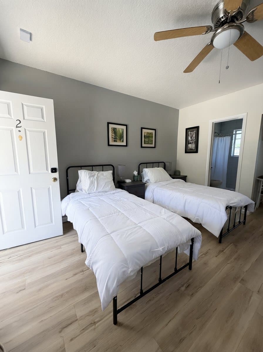 Safety Harbor Apartment: 3110 Philippe Pkwy