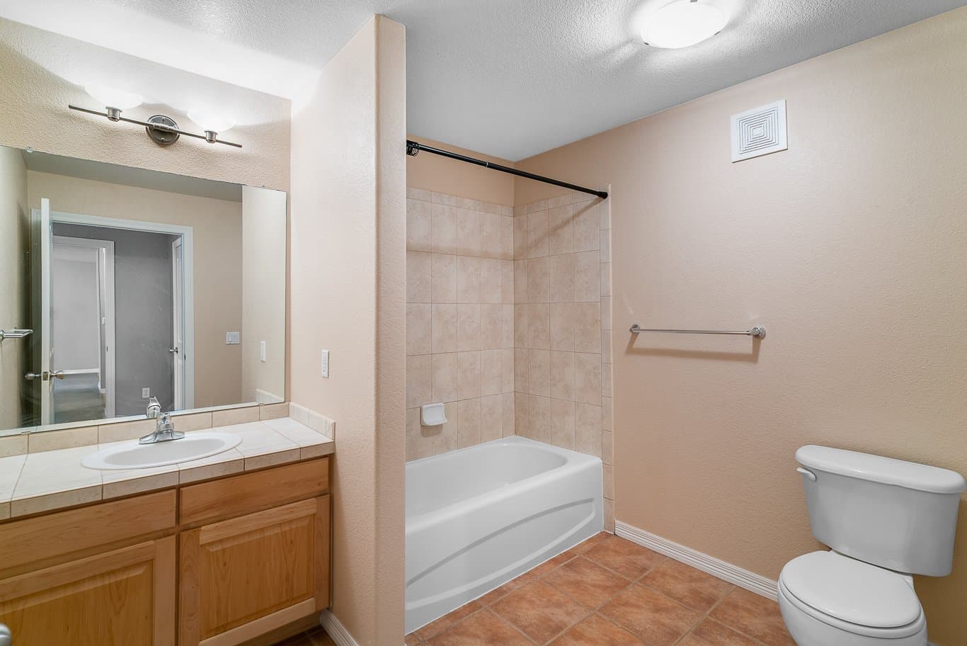 Boulder Condo: 947 Laramie Blvd