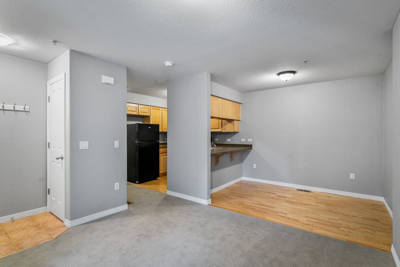 Boulder Condo: 947 Laramie Blvd