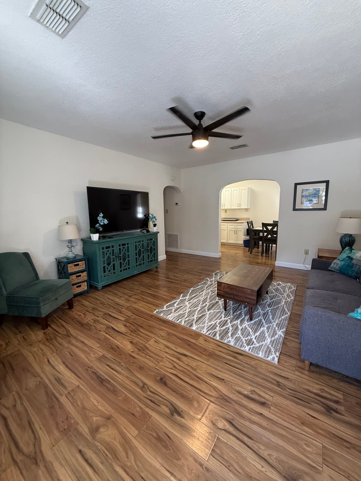 Safety Harbor Apartment: 3110 Philippe Pkwy