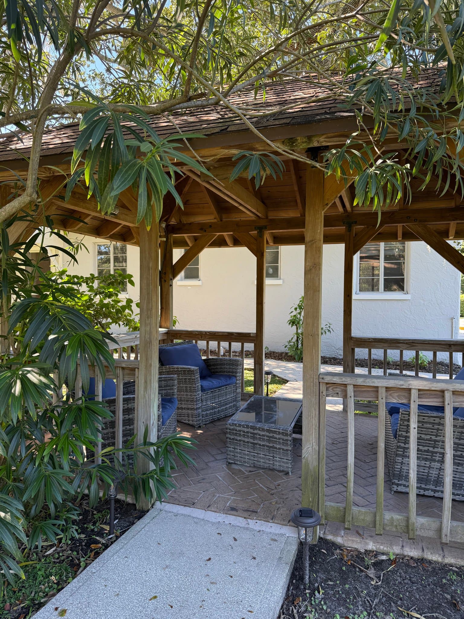 Safety Harbor Apartment: 3110 Philippe Pkwy