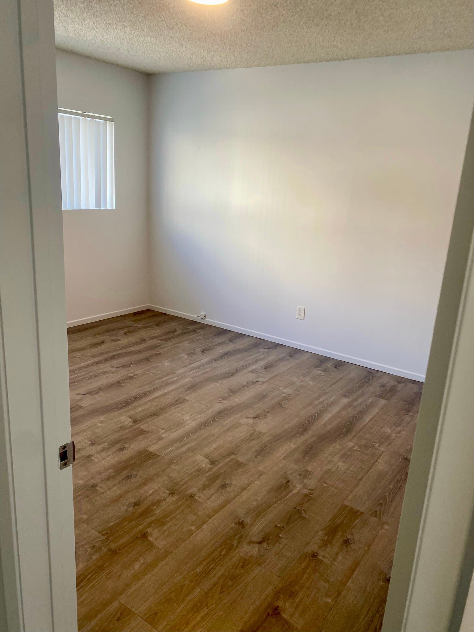 Inglewood Condo: 811 Austin Ave