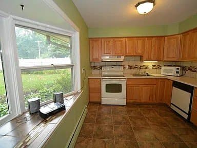 Waterford House: 3543 Percy King Rd