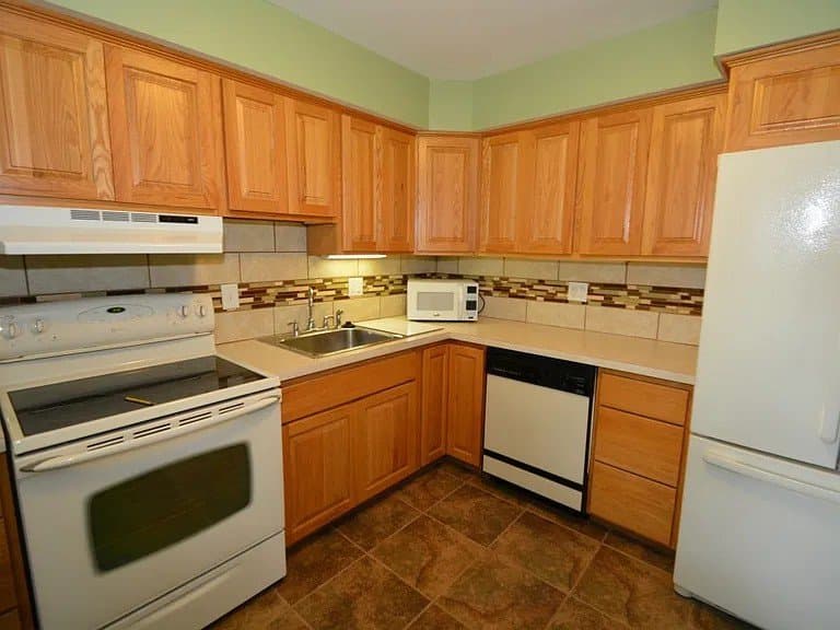 Waterford House: 3543 Percy King Rd