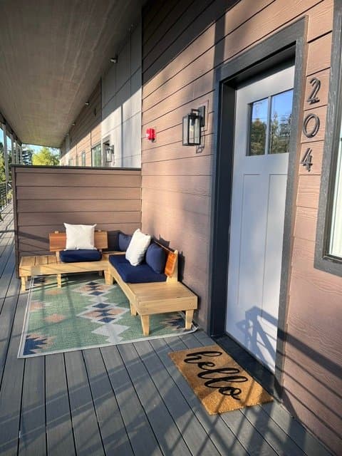 Ponderay Condo: 50 Carnelian Ave