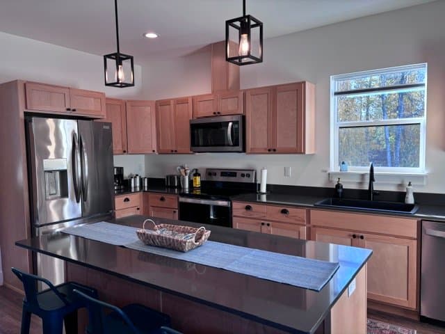 Ponderay Condo: 50 Carnelian Ave