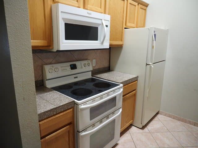 Castle Rock Condo: 532 Oakwood Dr