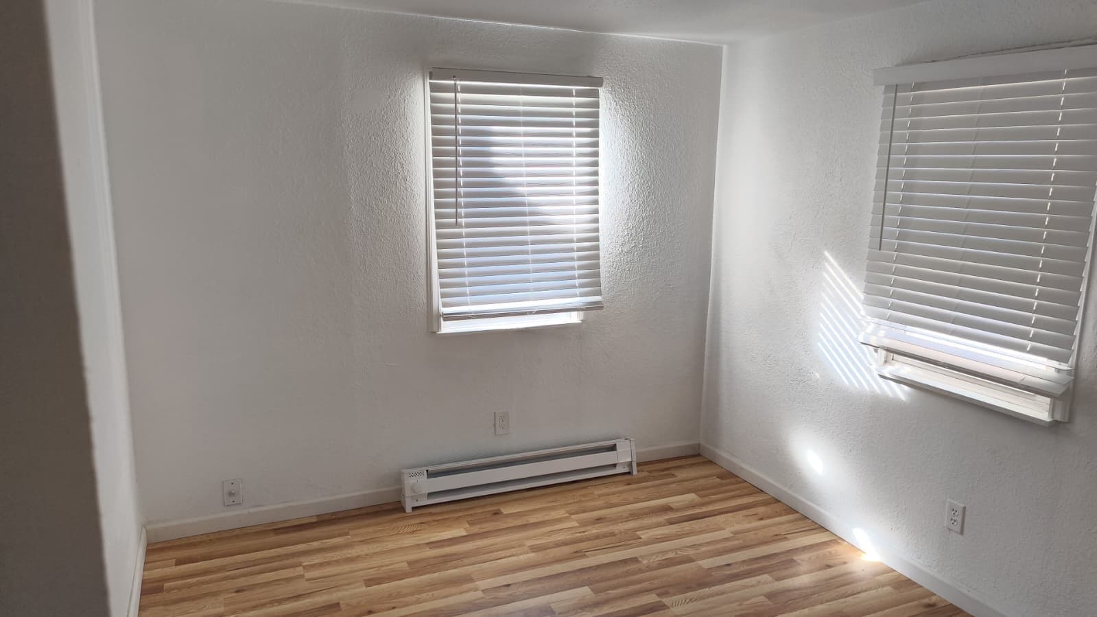 Pueblo House: 2105 W 19th St