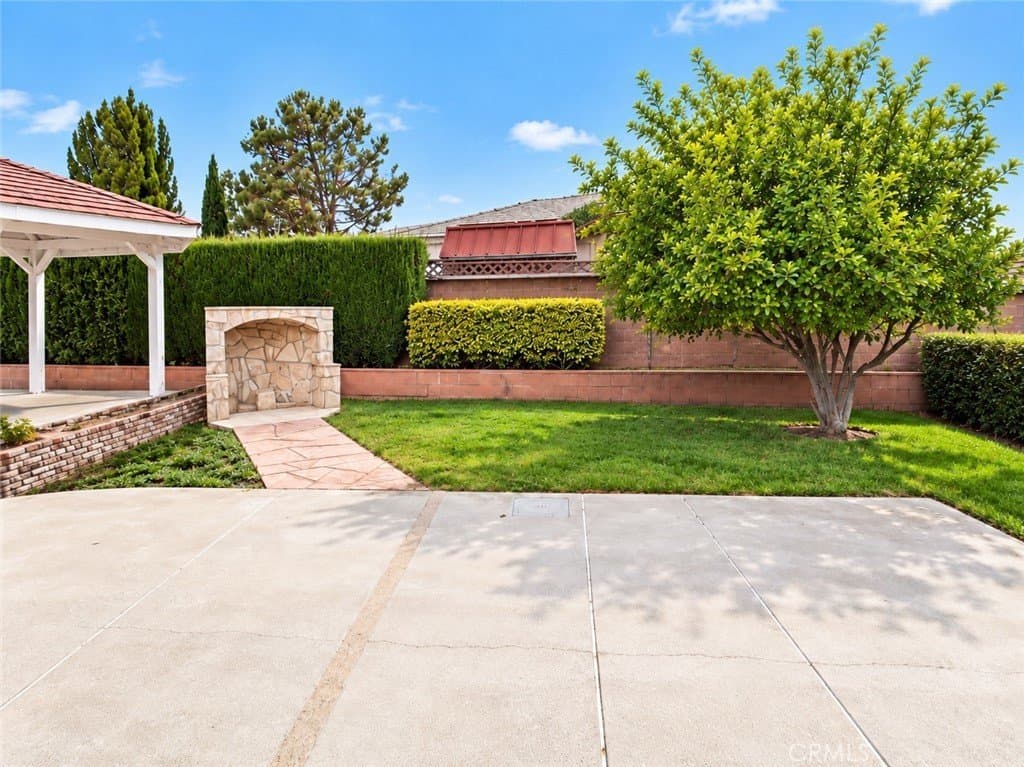 West Covina House: 1030 S Pricedale Ave