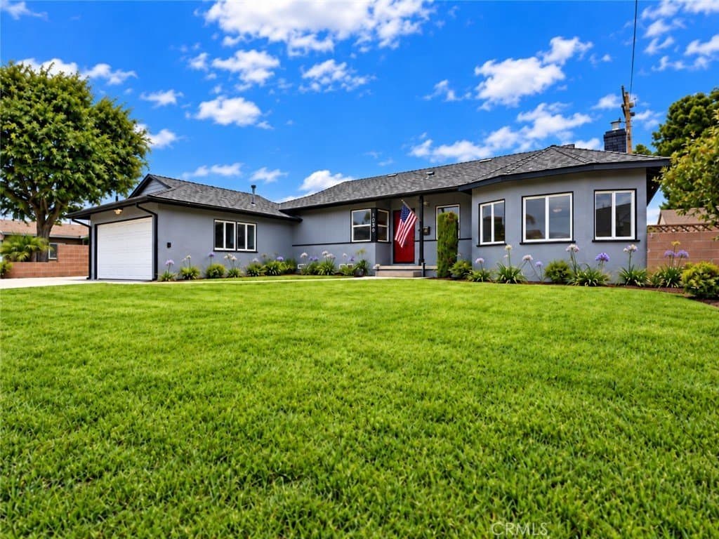 West Covina House: 1030 S Pricedale Ave
