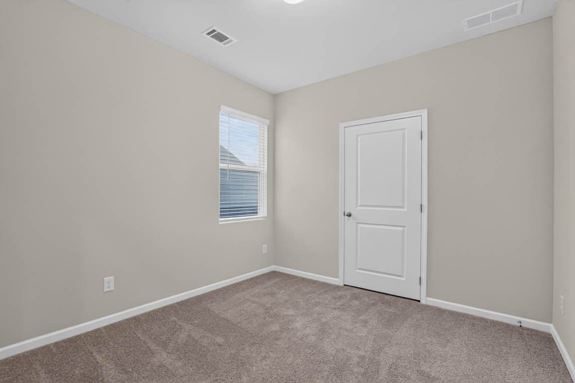 Dallas House: 330 Cedar Hill Dr