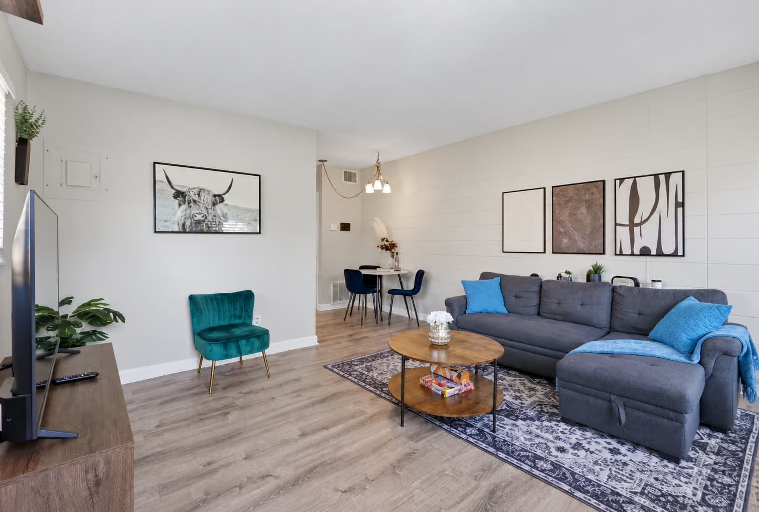 Orlando House: 1511 E Kaley St