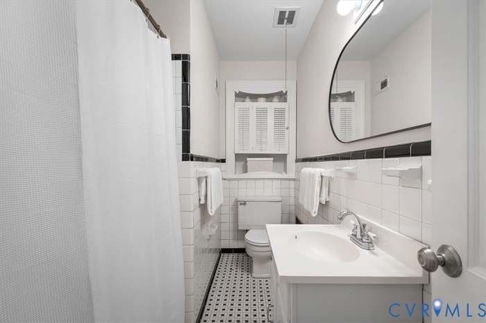 Richmond House: 613 Maple Ave