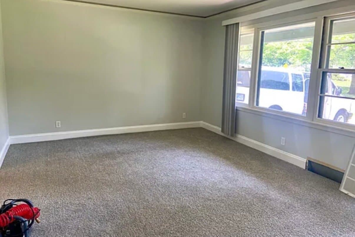 Overland Park House: 6101 W 74th St