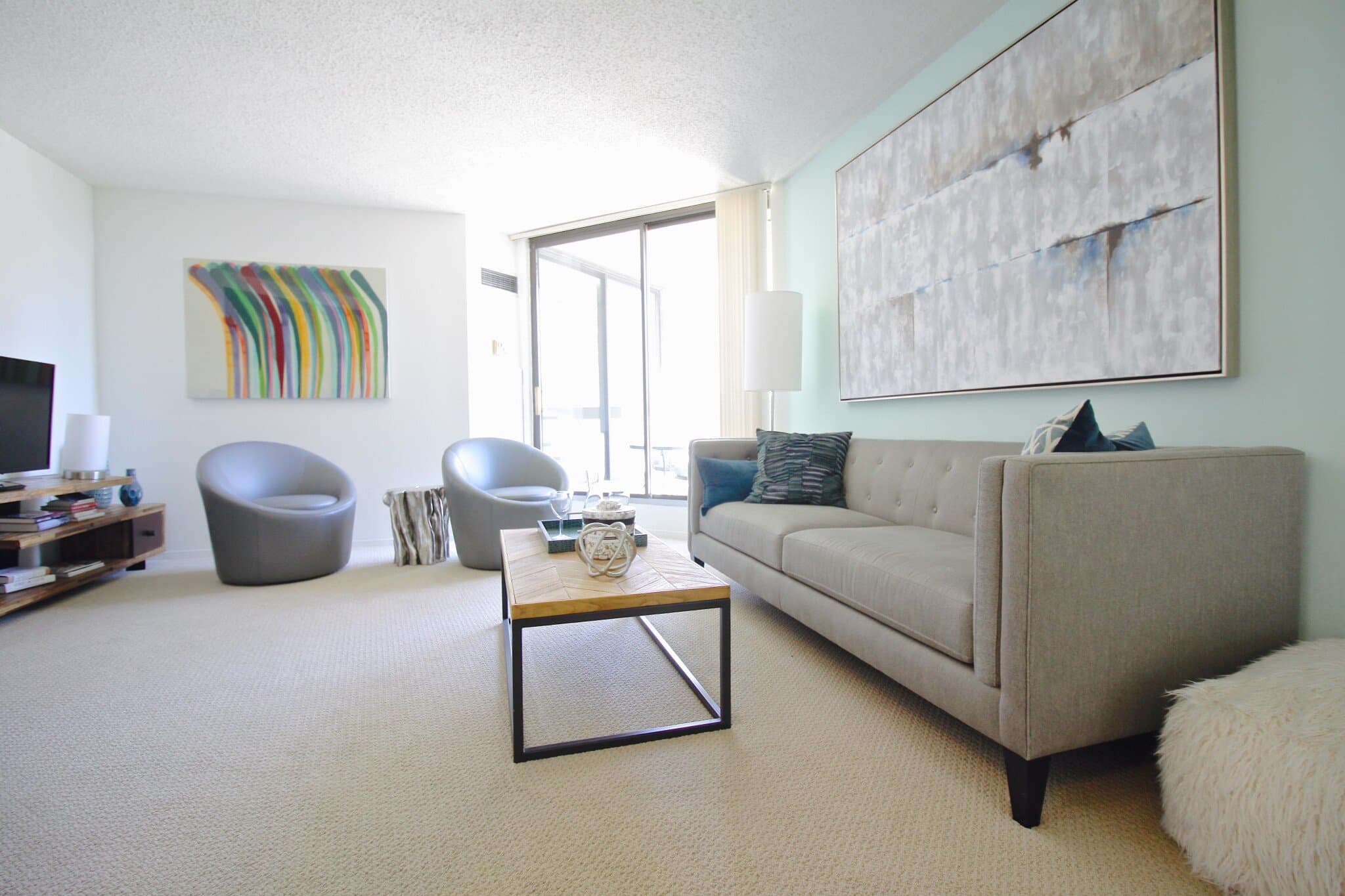 Chicago Condo: 714 North Dearborn Street