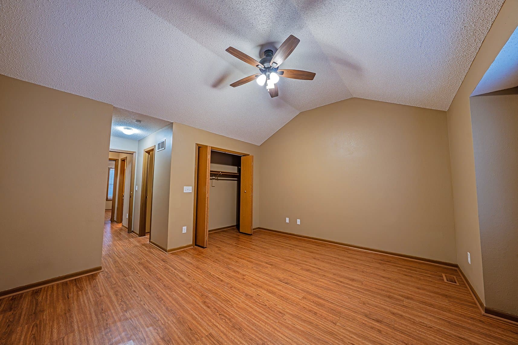 Lawrence Townhome: 3506 W 24th St