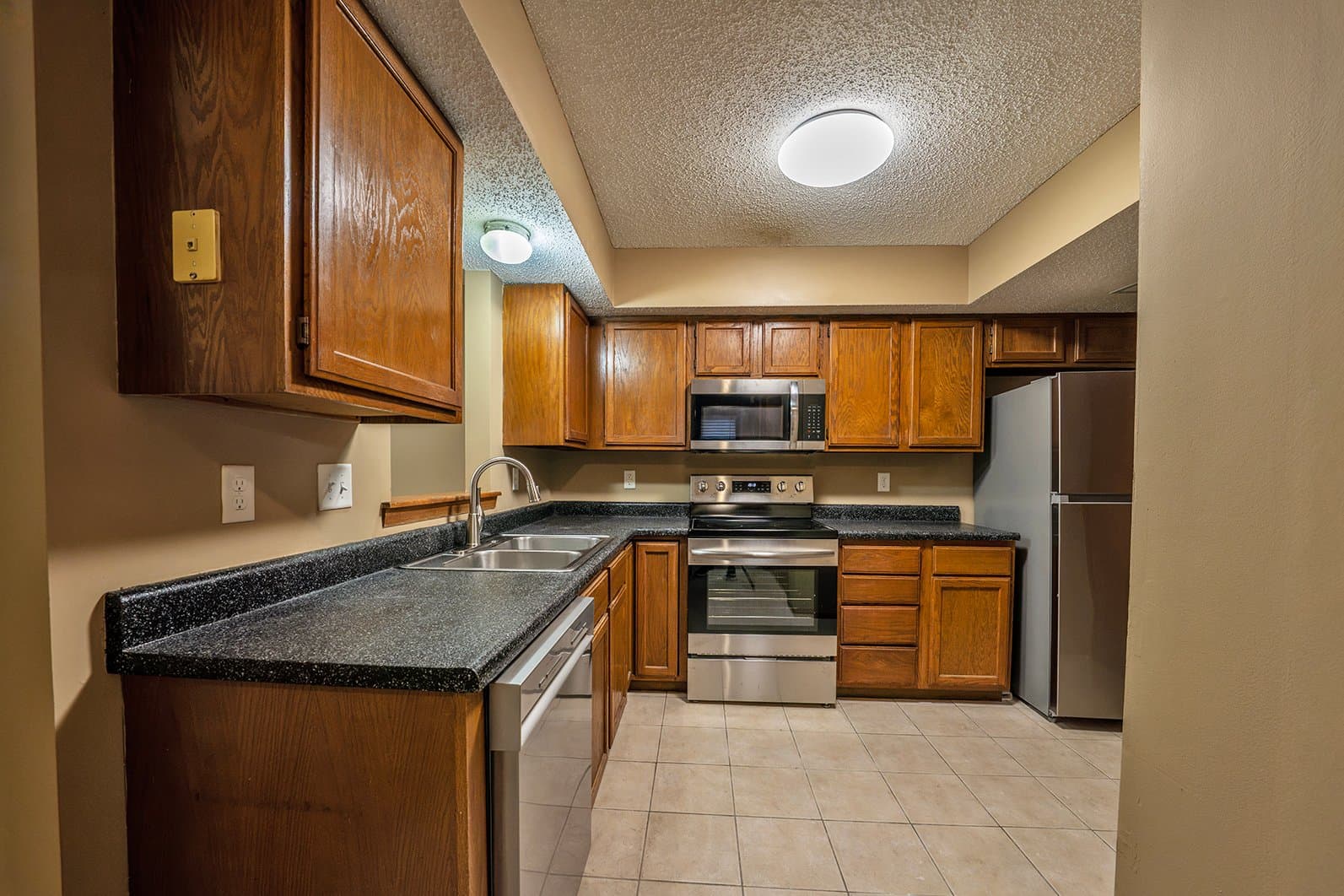 Lawrence Townhome: 3506 W 24th St