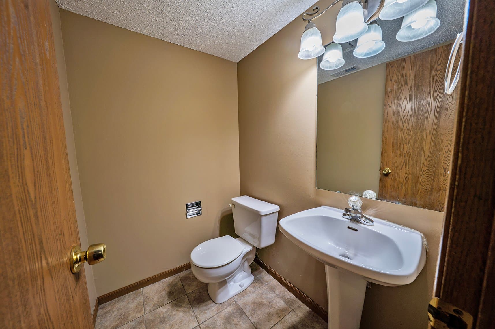 Lawrence Townhome: 3506 W 24th St