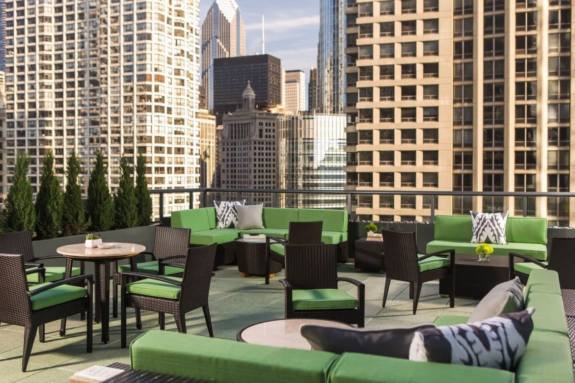 Chicago Condo: 21 East Ohio Street