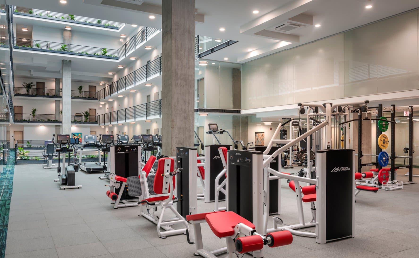 Chicago Condo: 3440 N Broadway St