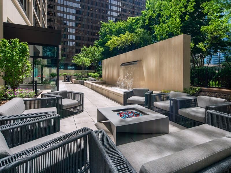 Chicago Condo: 317 North Michigan Avenue